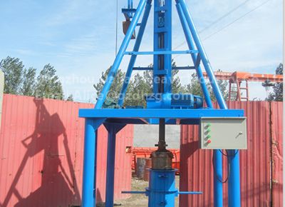 點擊查看詳細信息<br>標題：Vertical Concrete Pipe Making Machine 閱讀次數(shù)：2440